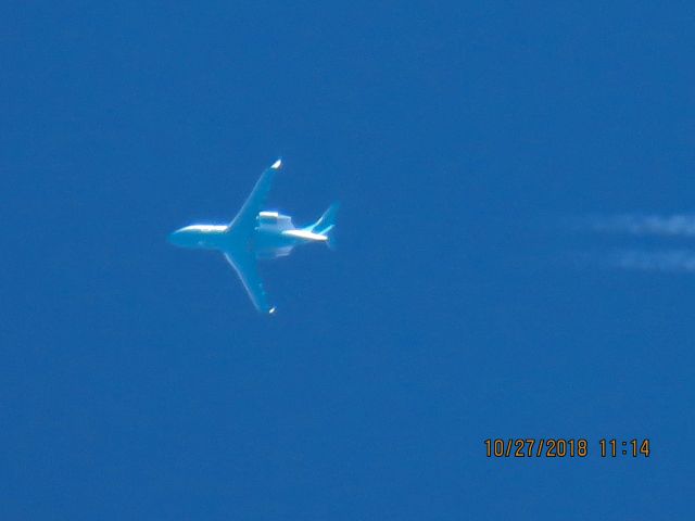 Canadair Challenger (C-FHYL)