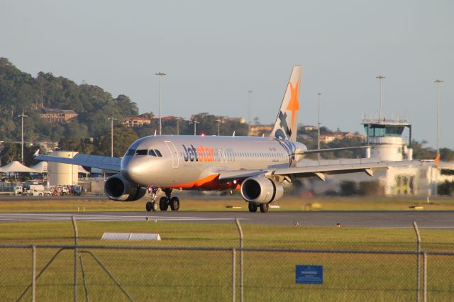 Airbus A320 (VH-VGF)