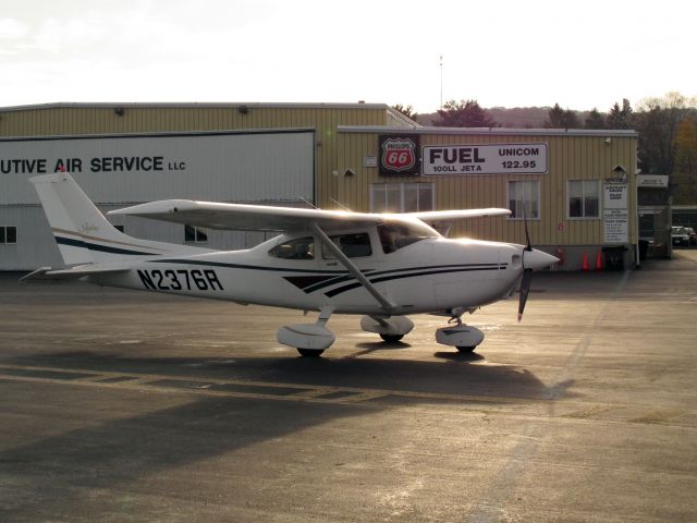 Cessna Skylane (N2376R) - The Skylane is a great personal travel aircraft!