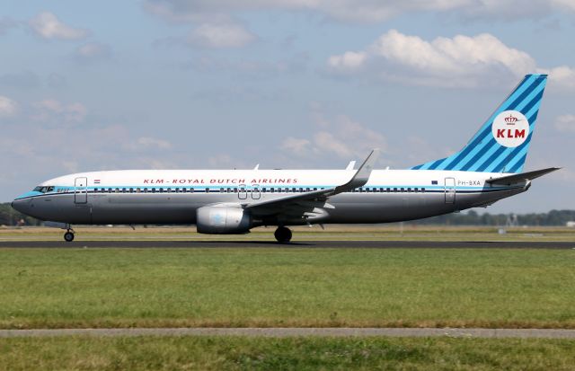 Boeing 737-800 (PH-BXA)