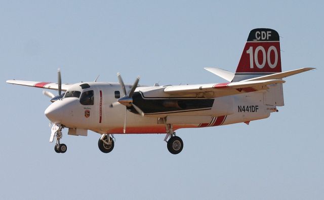 MARSH Turbo Tracker (N441DF) - KRDD Calfire Tanker 100 returning to Redding for more fire retardnant for the Boles Fire Sept 2014. If I knew how to fly and was very wealthy - this is my plane of choice!