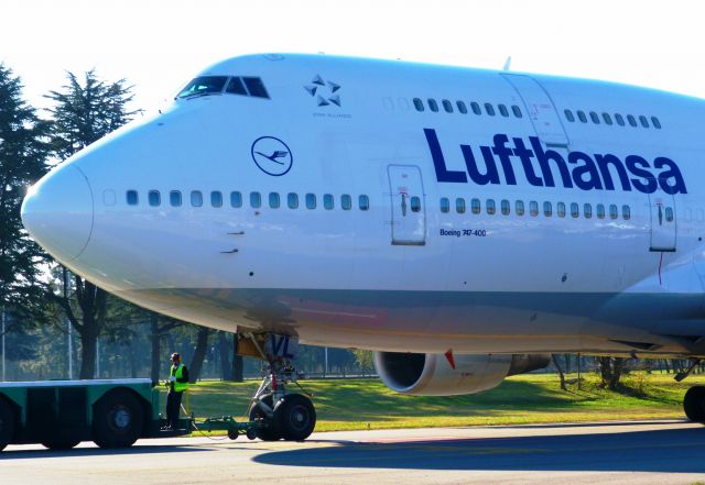 Boeing 747-400 (D-ABVL)