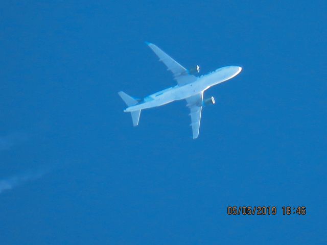 Airbus A320 (N238FR)