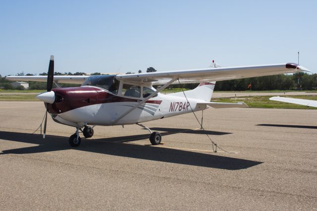 Cessna Skylane (N1784R)