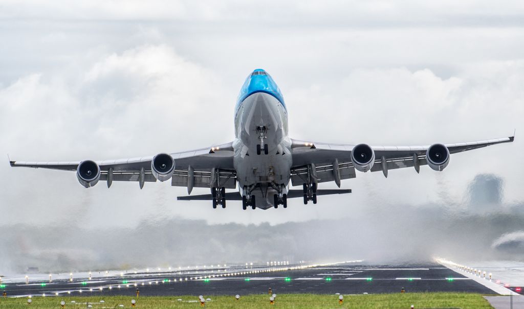 Boeing 747-400 (PH-BFB)