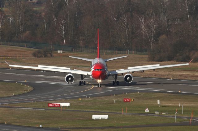 Airbus A330-200 (HB-IQI) - Edelweiss Air