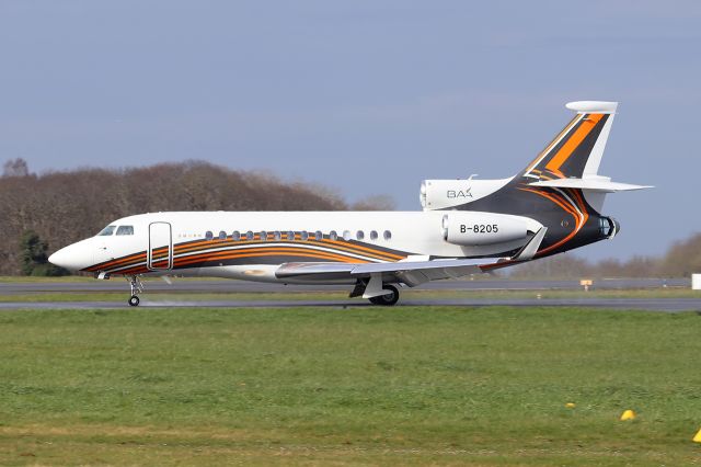 Dassault Falcon 7X (B-8205)