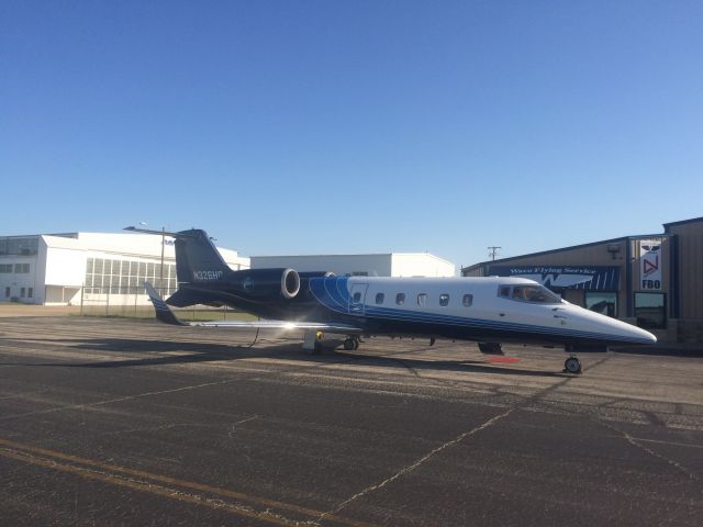 Learjet 60 (N326HG) - Waco Flying Service FBO