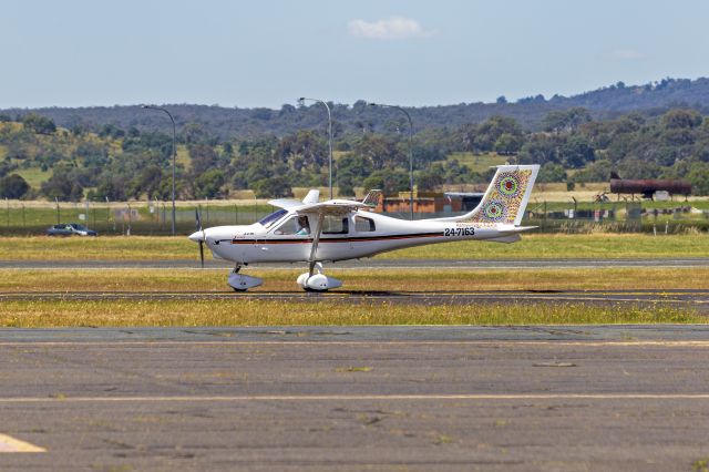 JABIRU Jabiru J450 (24-7163) - Jabiru J230D (24-7163) taxiing at Canberra Airport