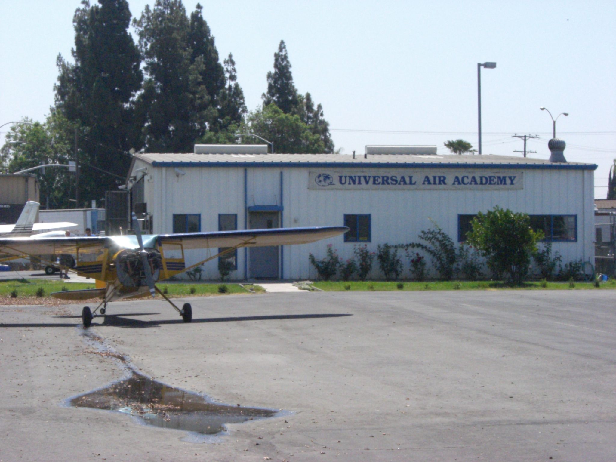 Cessna 140 (N76014) - UNIVERSAL AIR ACADEMY is the best flight school in the world !