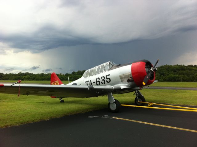 North American T-6 Texan (N29BS)