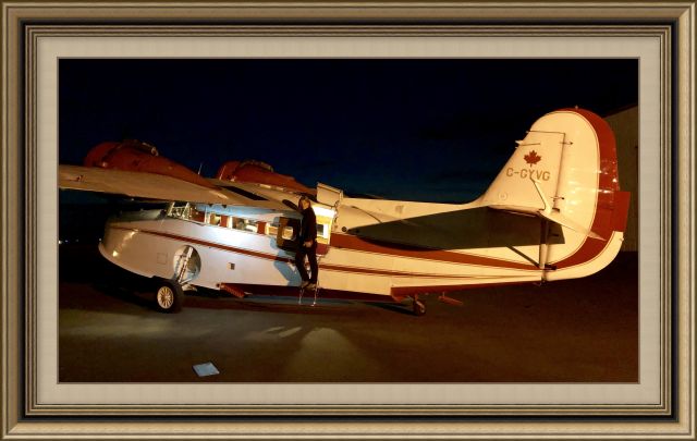 Grumman Goose (C-GYVG) - Back home in the dark