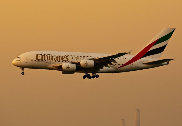 Airbus A380-800 (A6-EDL) - Emirates A380 landing at Sunset, Hong Kong