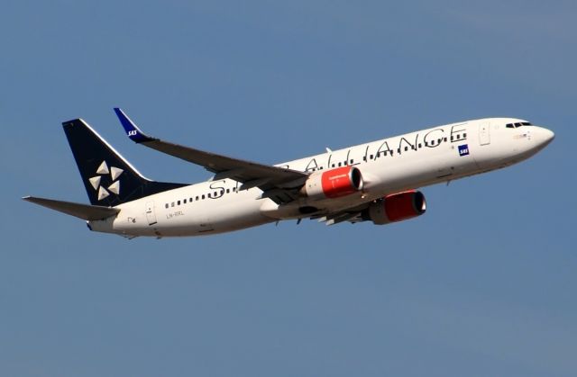 Boeing 737-800 (LN-RRL)