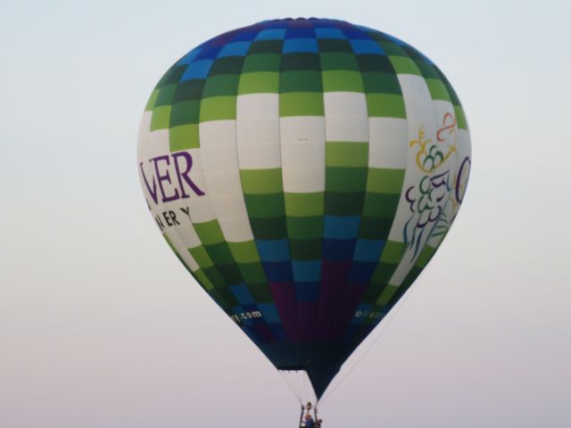 — — - Oliver Winery Hot Air Balloon @ Plymouth, IN Race 9-3-16