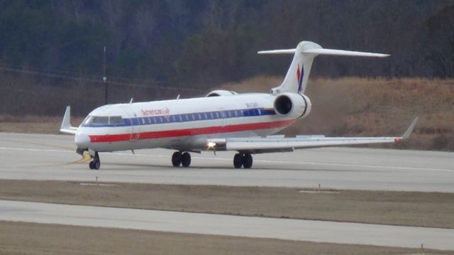 Canadair Regional Jet CRJ-700 (N522AE) - Arriving from New York JFK.