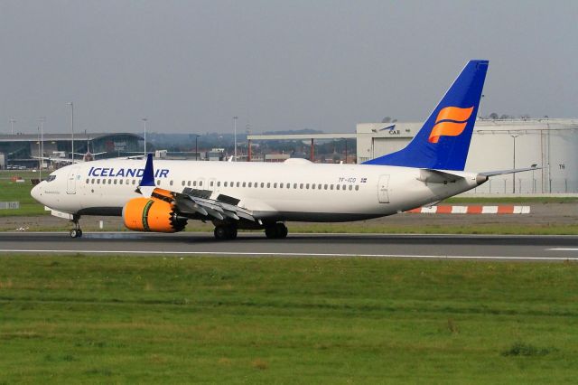 Boeing 737 MAX 8 (TF-ICO) - From Keflavik Iceland BIKF.