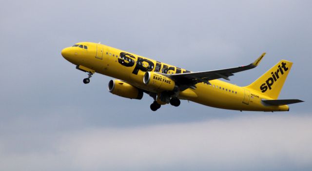 Airbus A320 (N652NK) - Shortly after departure is this 2017 Spirit Airlines Airbus A320-232 in the Autumn of 2020.