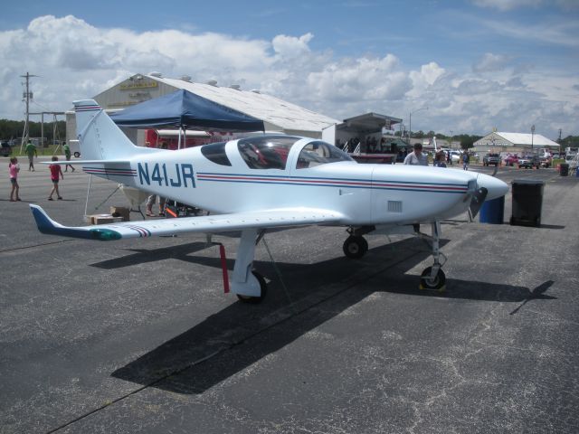 STODDARD-HAMILTON Glasair (N41JR)