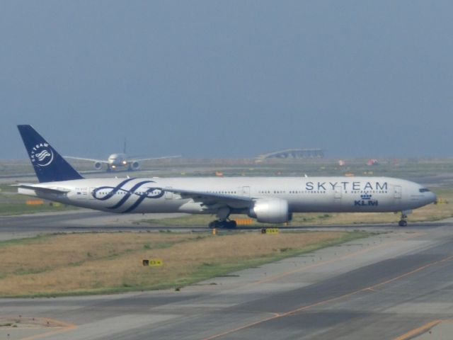 Boeing 777-200 (PH-BVD)