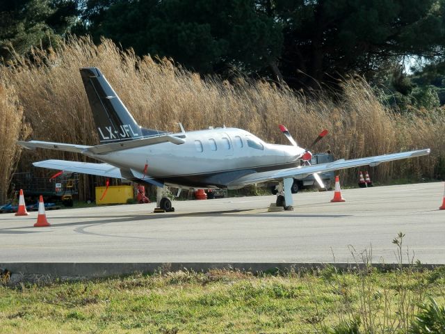 Socata TBM-850 (LX-JFL) - 04 février 2013