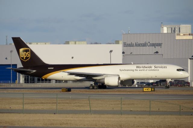 Boeing 757-200 (N409UP) - UPS Worldwide Services 757-200F 2/21/14