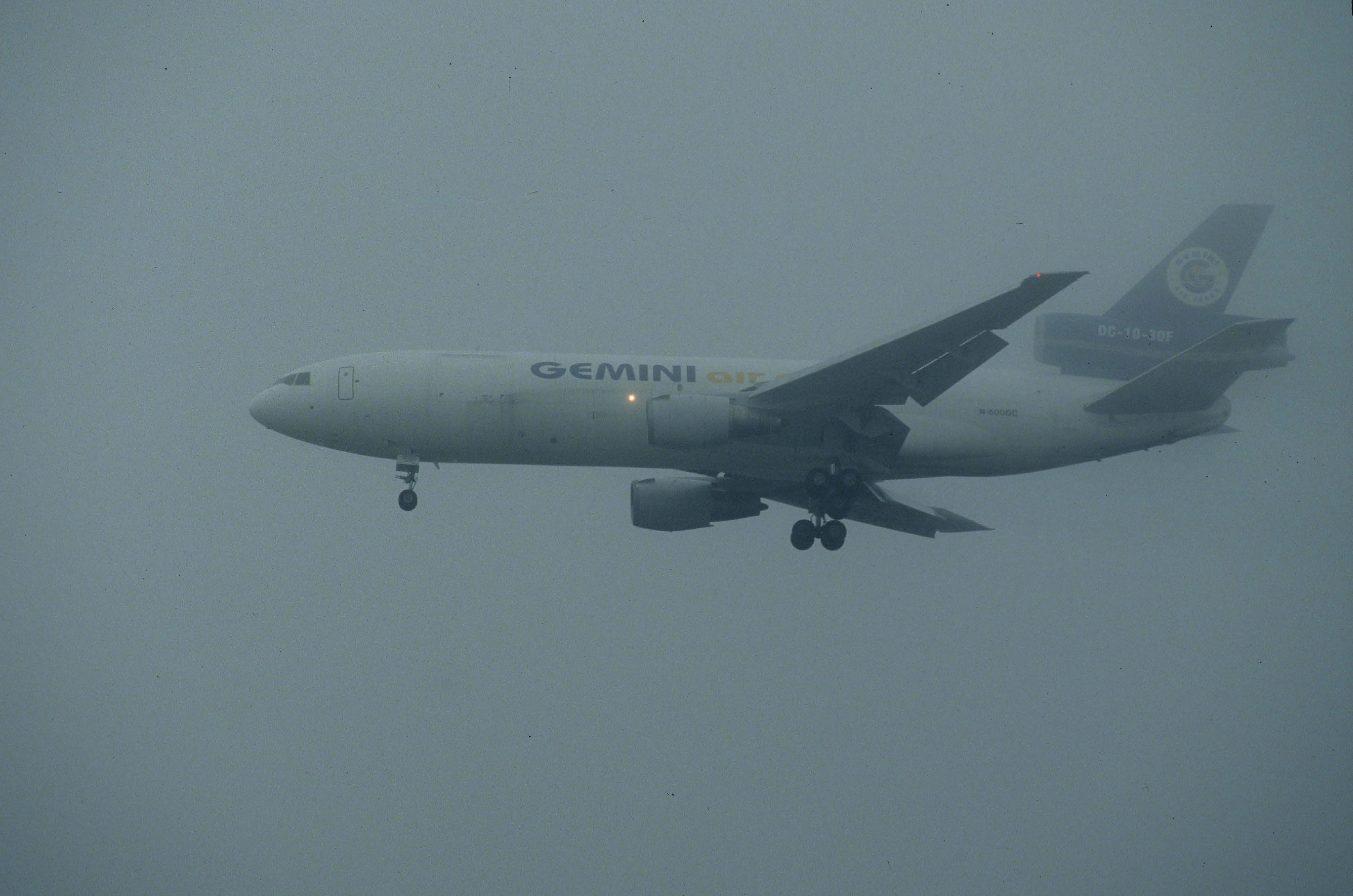 McDonnell Douglas DC-10 (N600GC) - Final Approach to Narita Intl Airport Rwy34L on 1996/06/23