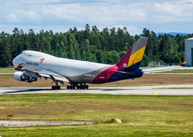 Boeing 747-400 (HL7436)