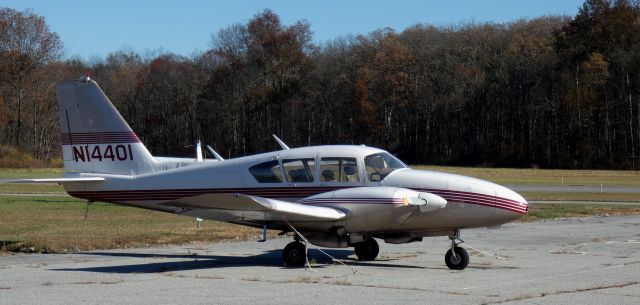 Piper Aztec (N14401) - Shown here is a 1967 Piper PA-23-250 Aztec in the Autumn of 2024.