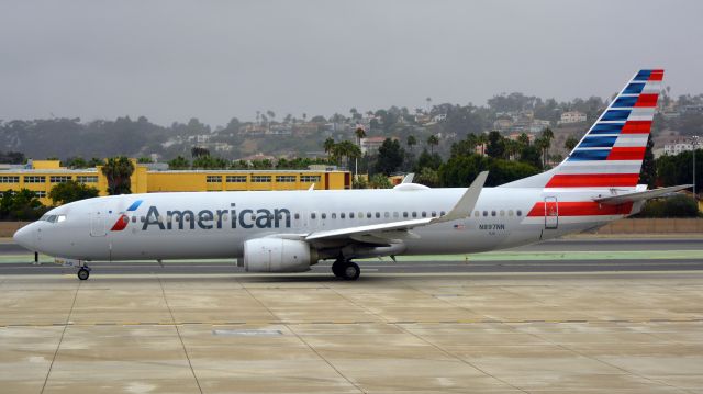 Boeing 737-800 (N897NN) - 9/27/21