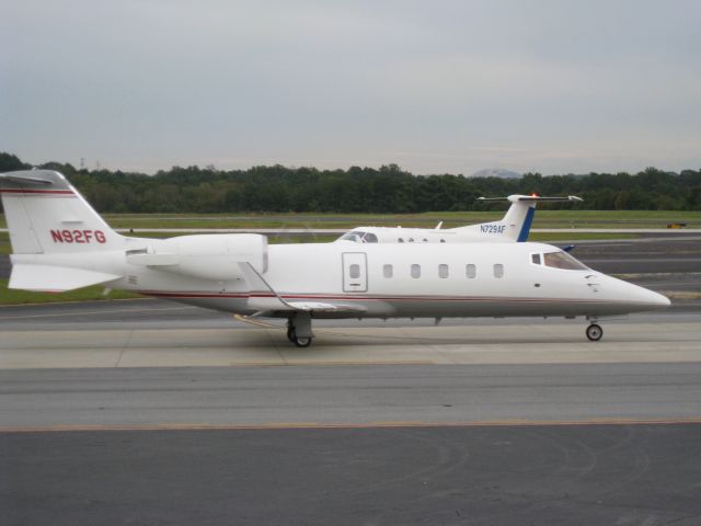 Learjet 60 (N92FG)