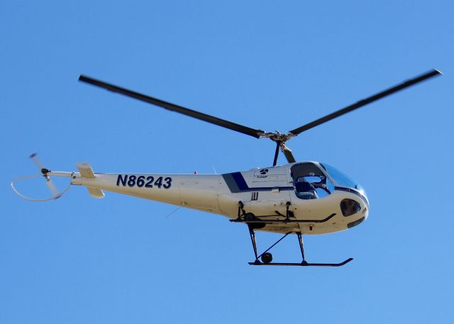 Enstrom 280 Shark (N86243) - At Downtown Shreveport.