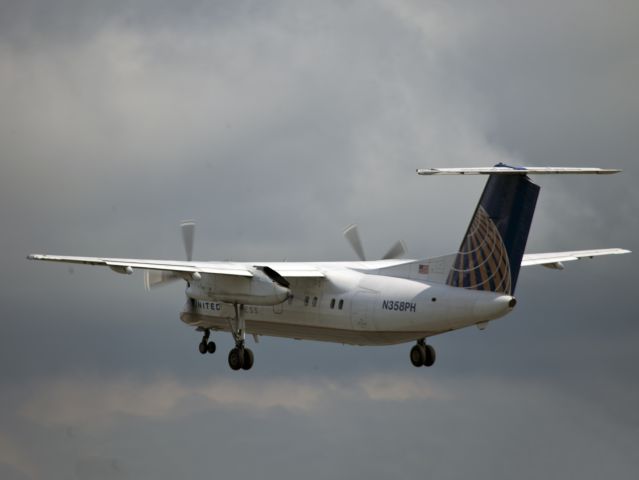 De Havilland Leopard Moth (N358PH) - Take off.