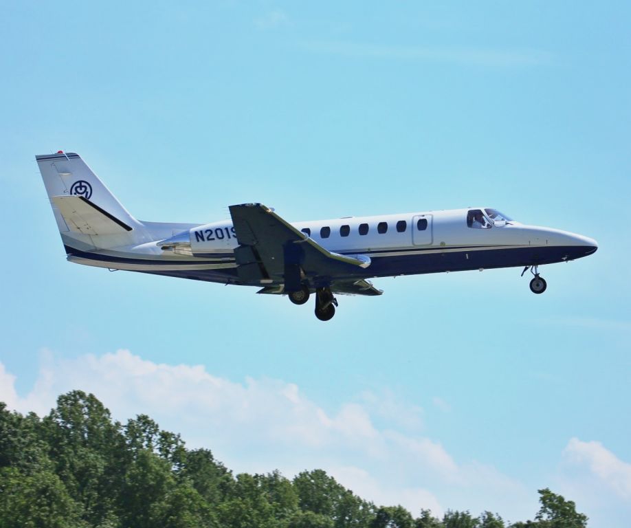 Cessna Citation V (N201SU) - Takeoff KMQS 5-29-13