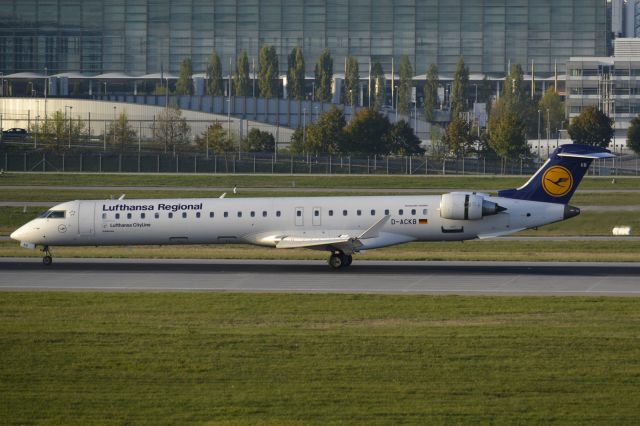 Canadair Regional Jet CRJ-900 (D-ACKB)