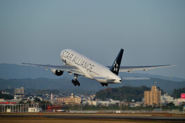 Boeing 777-200 (JA711A)