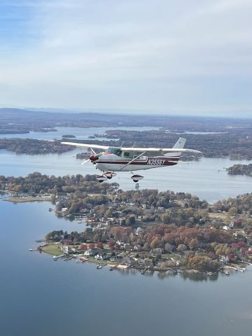 Cessna Skylane (N3556Y)