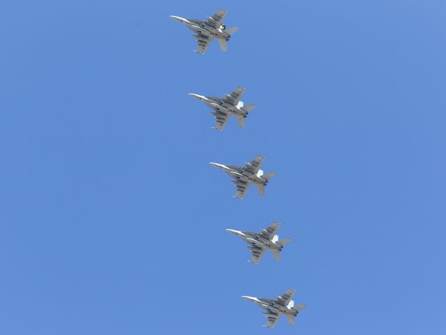 McDonnell Douglas FA-18 Hornet (16-6859) - Strike Fighter Squadron 115 (VFA 115) "Eagles" arrive in formation over Townsville. The Squadron sent a total of 8, F-18 Super Hornets, staying 3 weeks, based at RAAF Townsville.