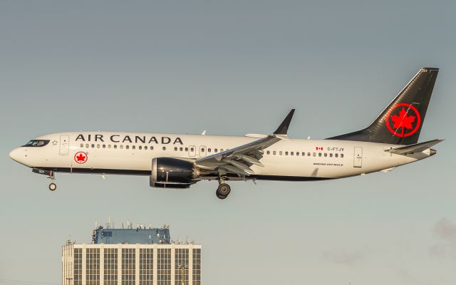 Boeing 737 MAX 8 (C-FTJV) - Arriving as AC413 from Montreal, Air Canadas first 737 Max8 ( I know shes been around awhile now, but its the first time Ive seen her!)