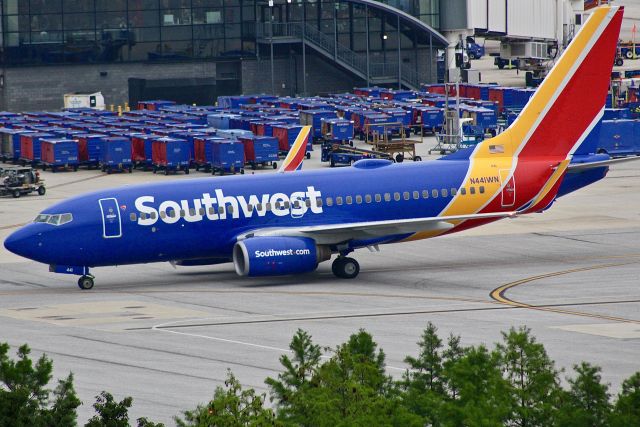 Boeing 737-700 (N441WN)