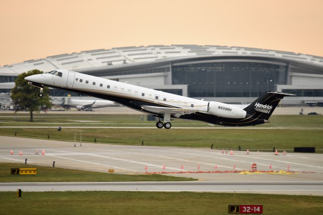 Embraer ERJ-145 (N508RH) - Hendricks Motor Sports team aircraft departing runway 14 on 08-15-21