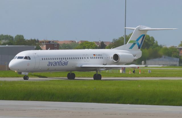 Fokker 100 (D-AOLG)