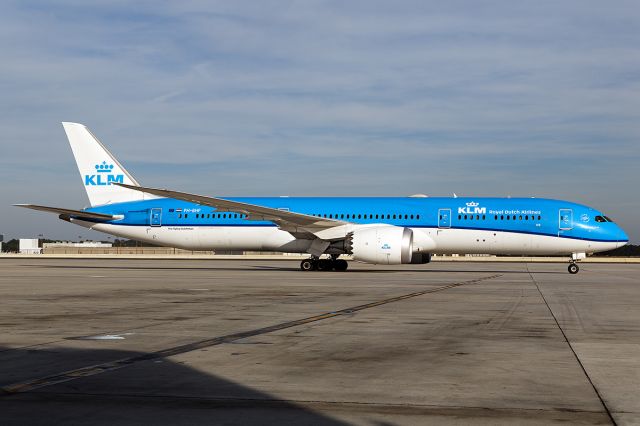Boeing 787-9 Dreamliner (PH-BHF)
