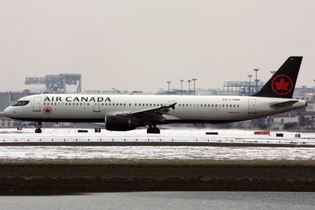 Airbus A321 (C-FGKN)