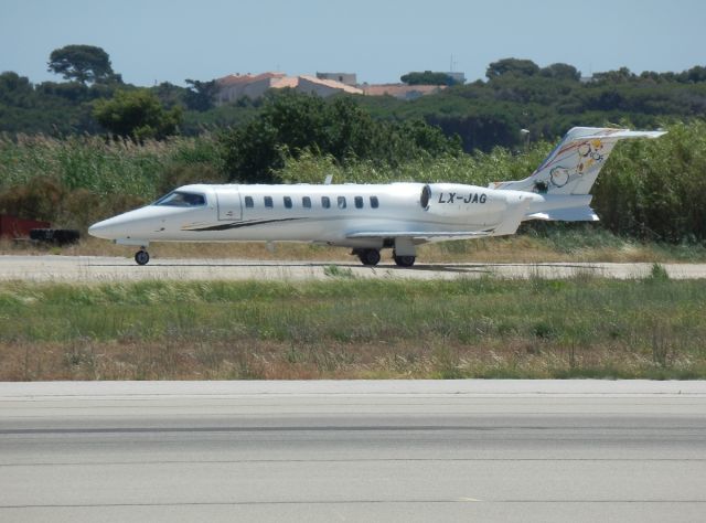 Learjet 45 (LX-JAG)