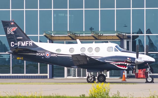 Beechcraft King Air 90 (C-FMFR)