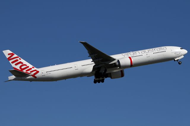 BOEING 777-300ER (VH-VPE) - ON 7 MAY 2017