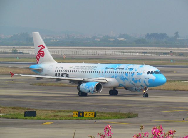 Airbus A320 (B-6749) - 大运号彩绘机