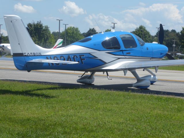 Cirrus SR-22 (N924CF)