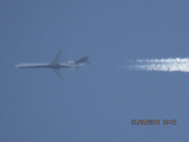 McDonnell Douglas MD-88 (N958DL)